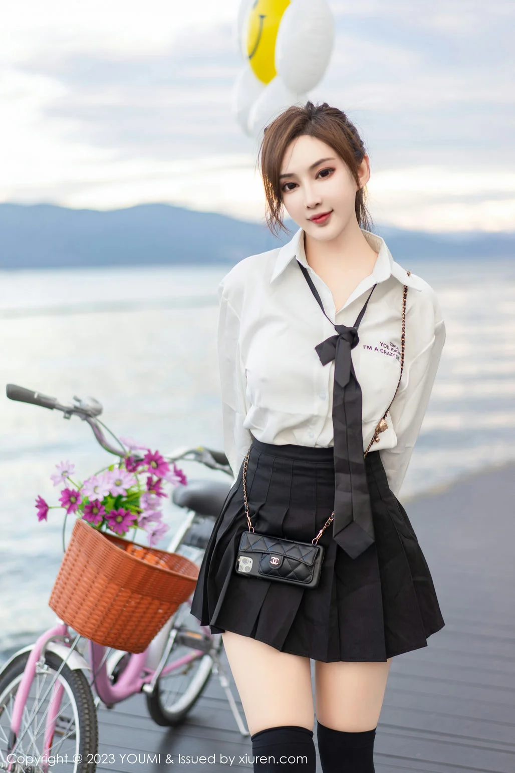 YOUMI 尤蜜荟 Vol.903 Carol周妍希 黑色长筒袜大理旅拍1 - 5