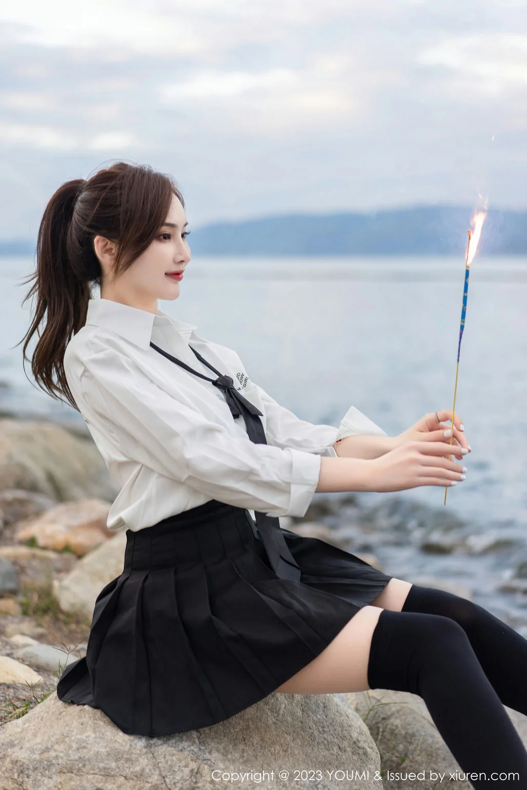 YOUMI 尤蜜荟 Vol.903 Carol周妍希 黑色长筒袜大理旅拍1 - 9
