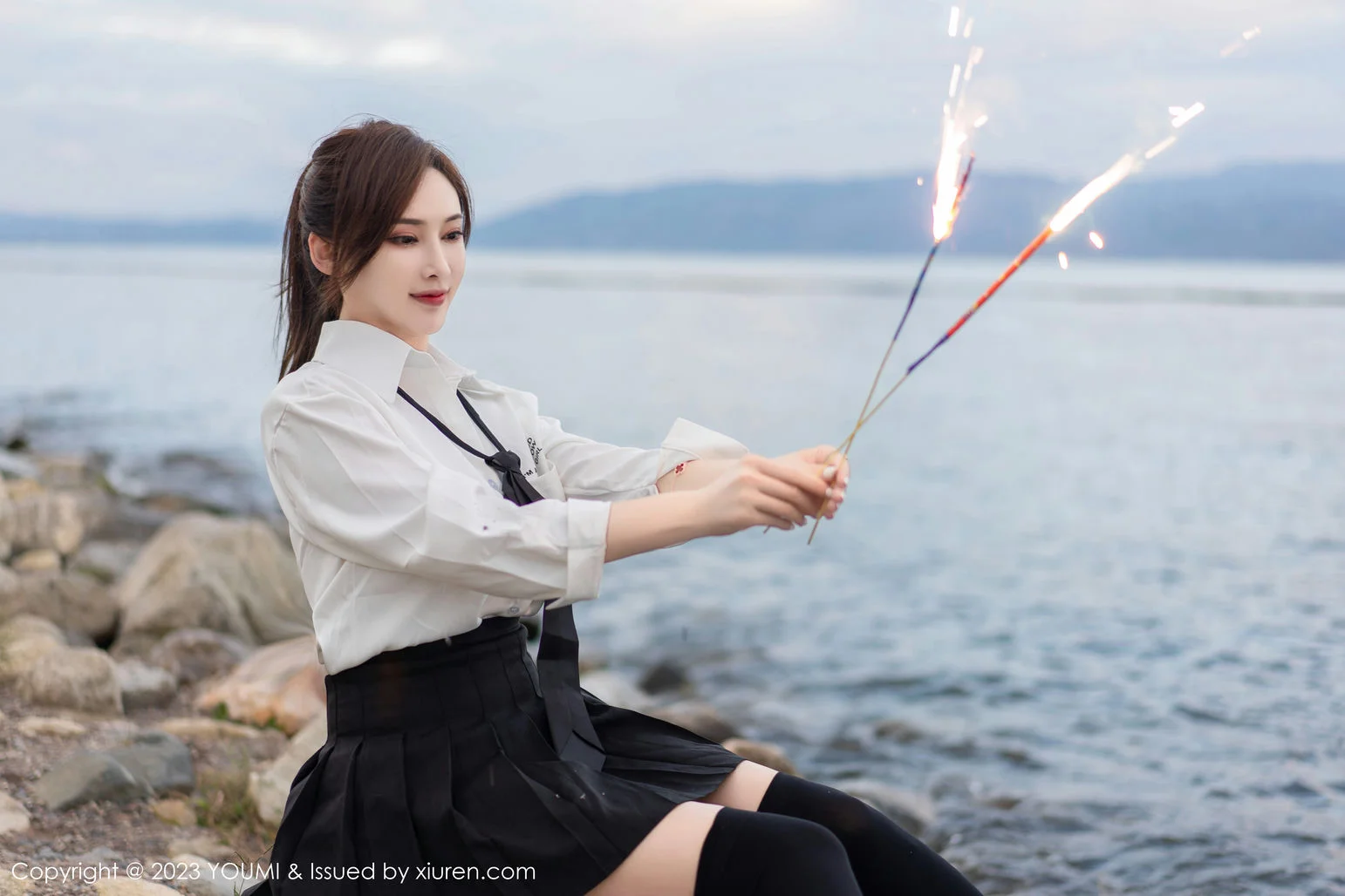 YOUMI 尤蜜荟 Vol.903 Carol周妍希 黑色长筒袜大理旅拍1 - 10