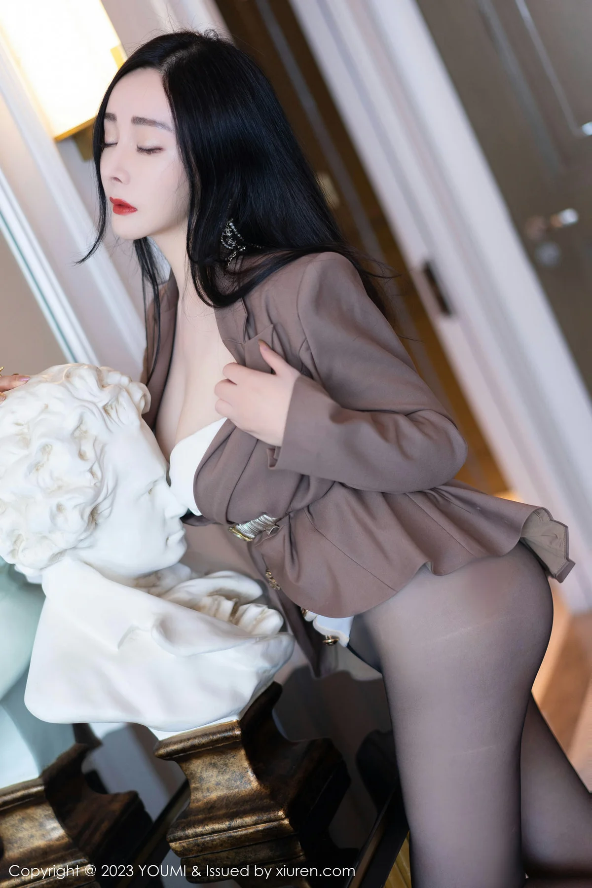 YOUMI 尤蜜荟 Vol.950 允爾 魅惑黑丝性感写真11 - 5