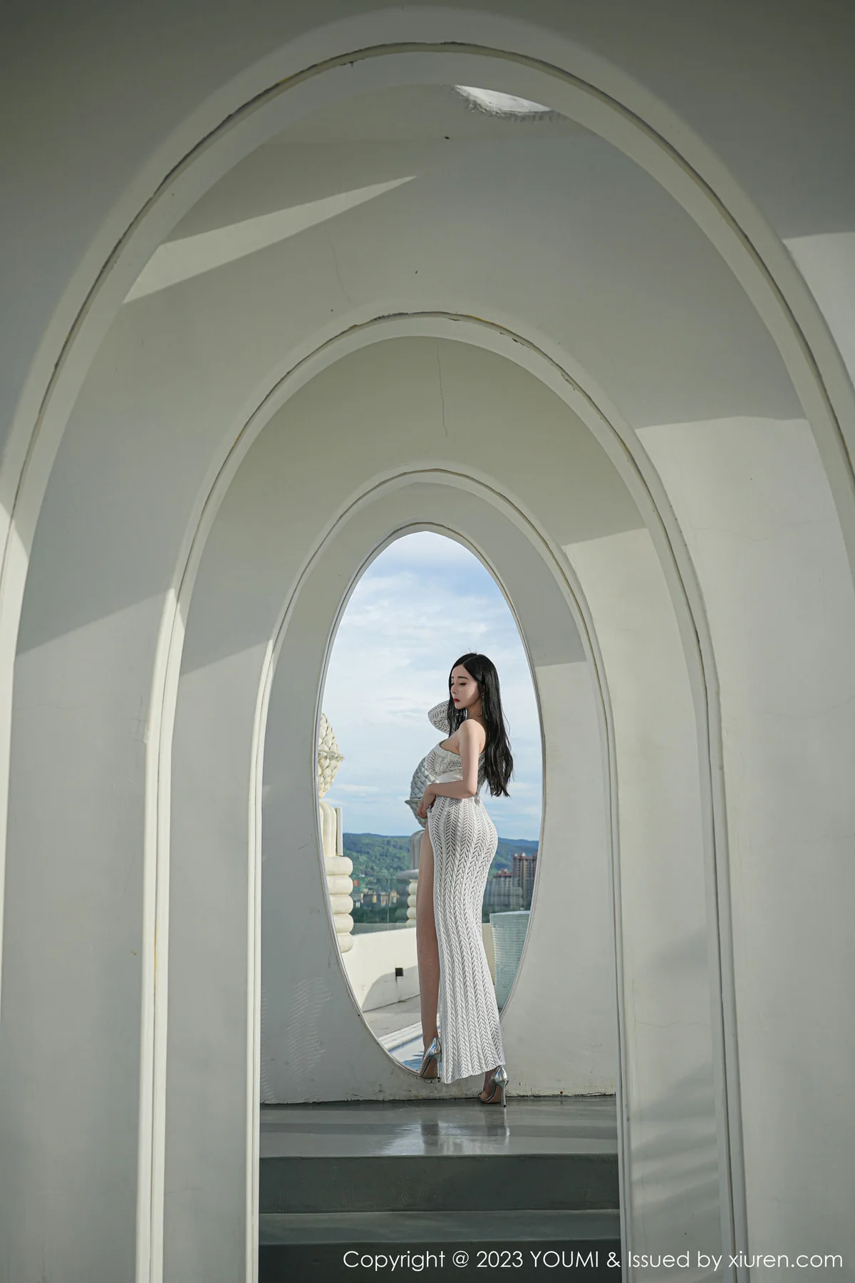 YOUMI 尤蜜荟 Vol.960 允爾 巨乳泳池拍摄性感写真333 - 4