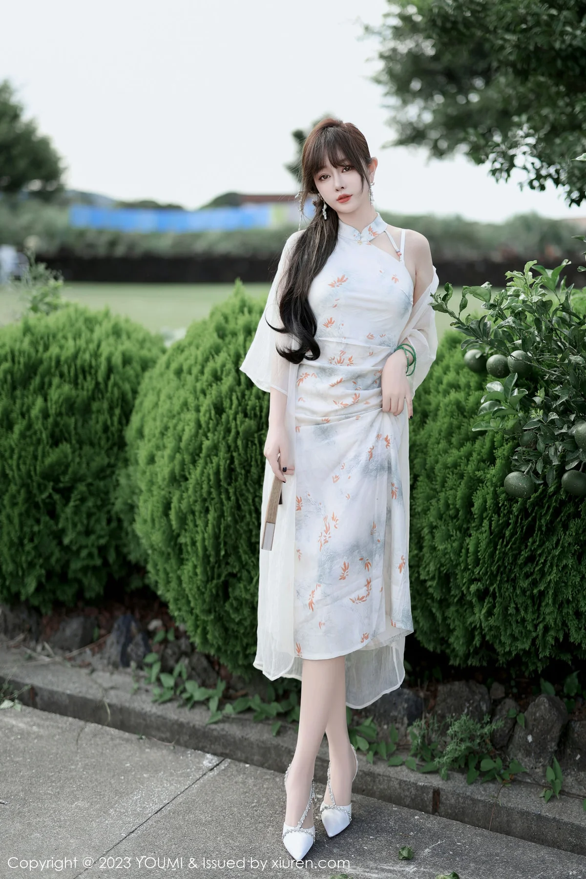 YOUMI 尤蜜荟 Vol.983 王雨纯 长款旗袍济州岛旅拍1 - 4