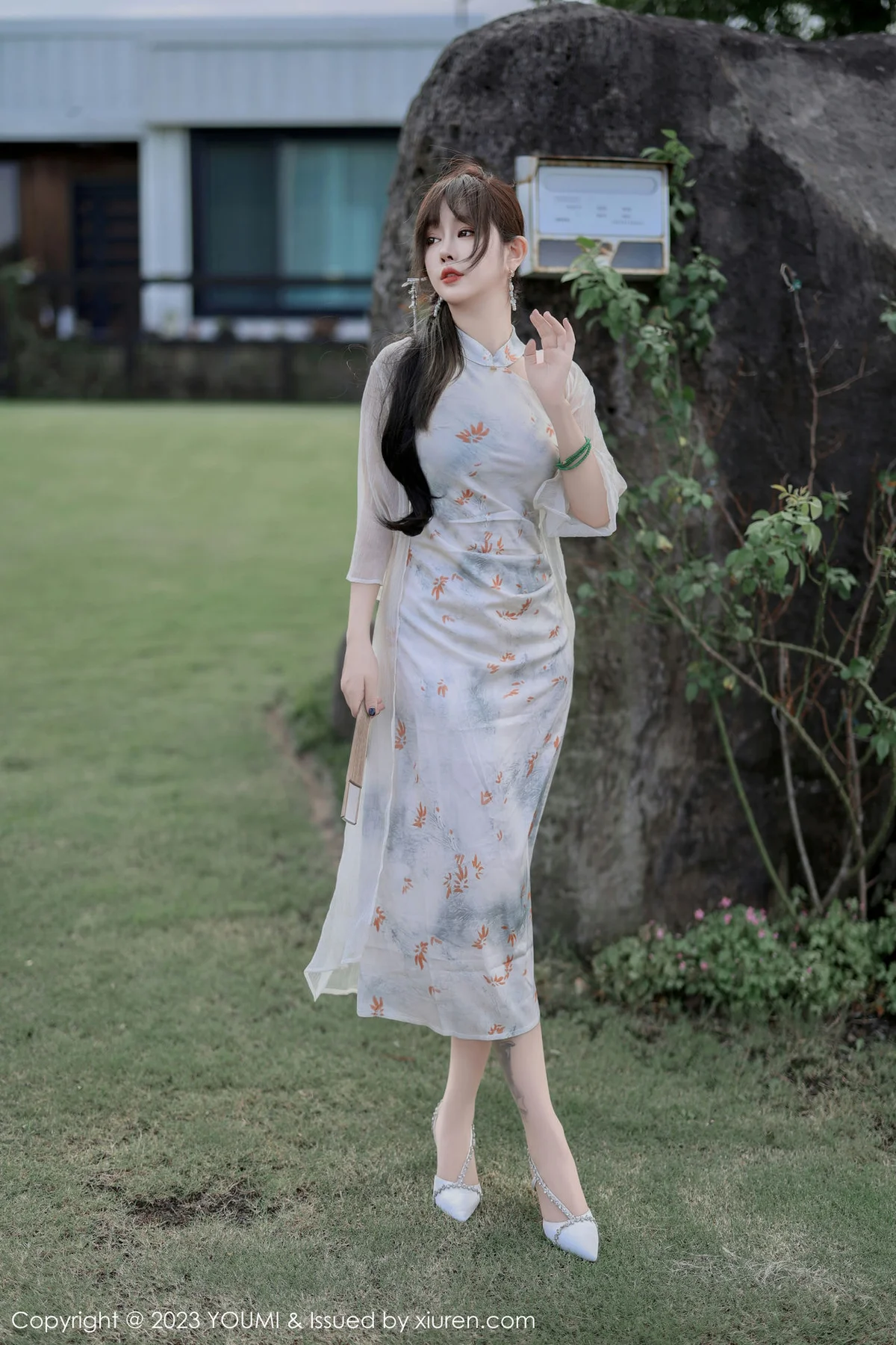 YOUMI 尤蜜荟 Vol.983 王雨纯 长款旗袍济州岛旅拍1 - 5