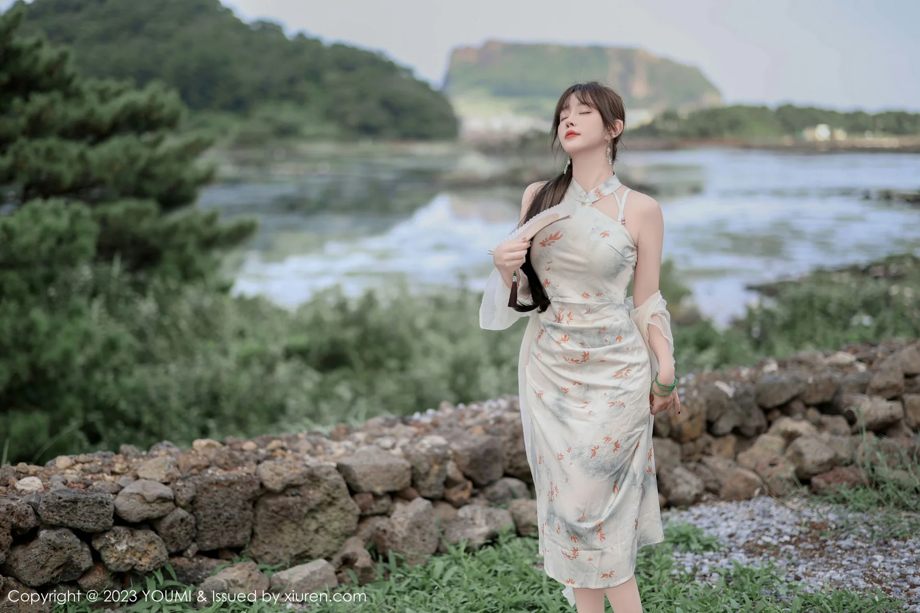 YOUMI 尤蜜荟 Vol.983 王雨纯 长款旗袍济州岛旅拍1 - 1