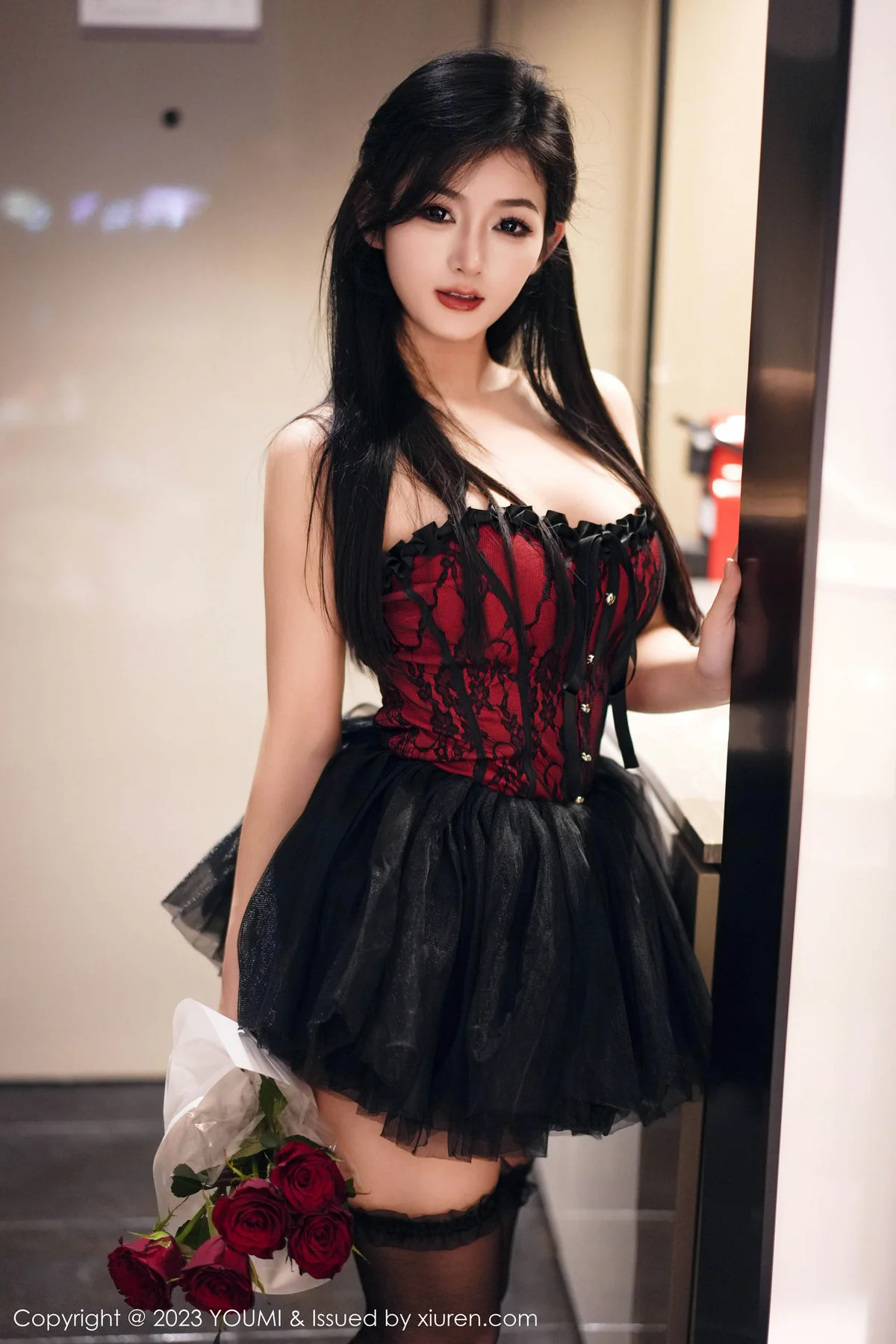 YOUMI 尤蜜荟 Vol.991 谭小灵 情趣服饰性感写真1 - 3