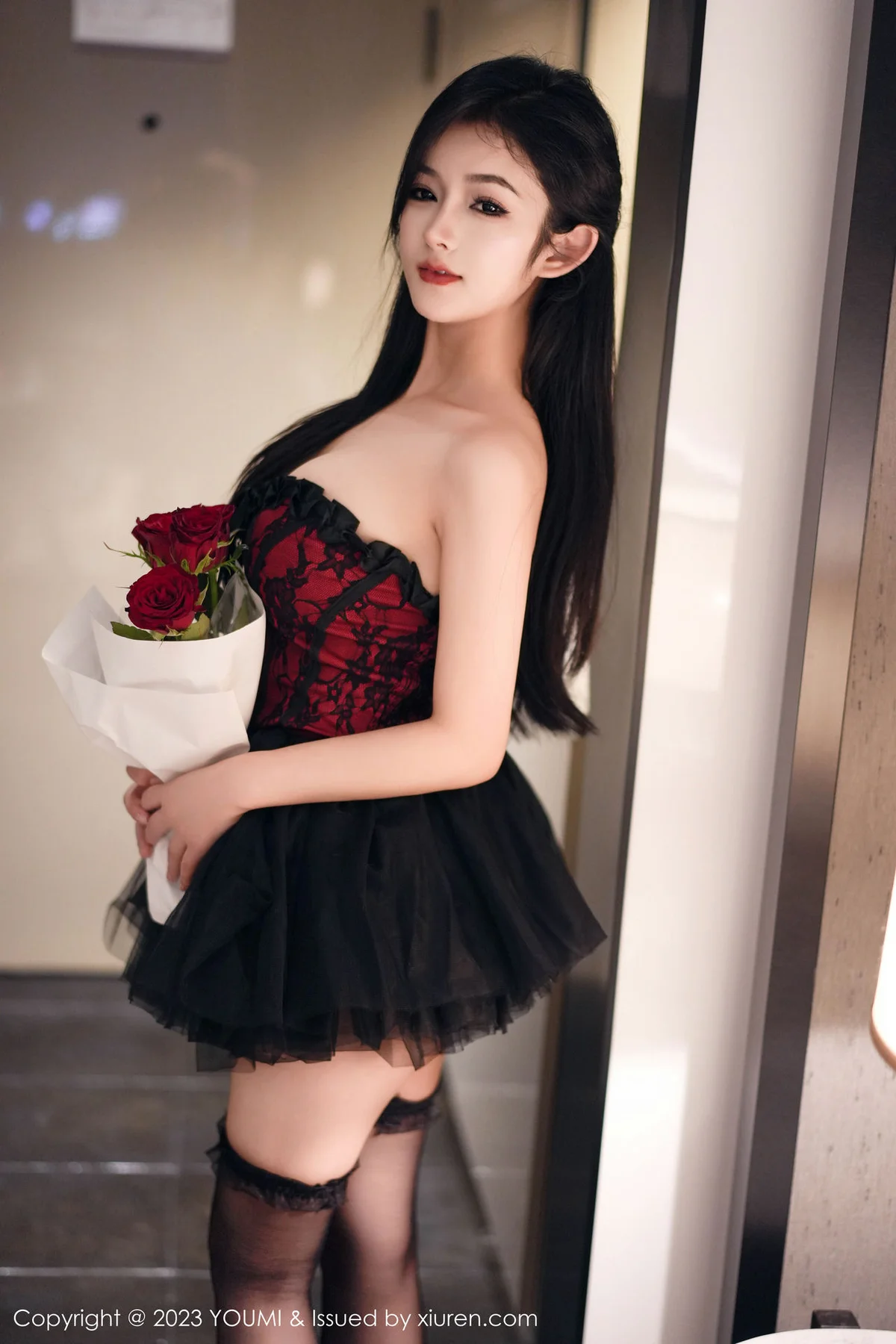 YOUMI 尤蜜荟 Vol.991 谭小灵 情趣服饰性感写真1 - 5