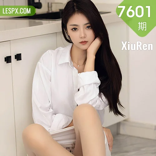 XiuRen 秀人 No.7601  可樂Vicky 美腿玉足性感写真1