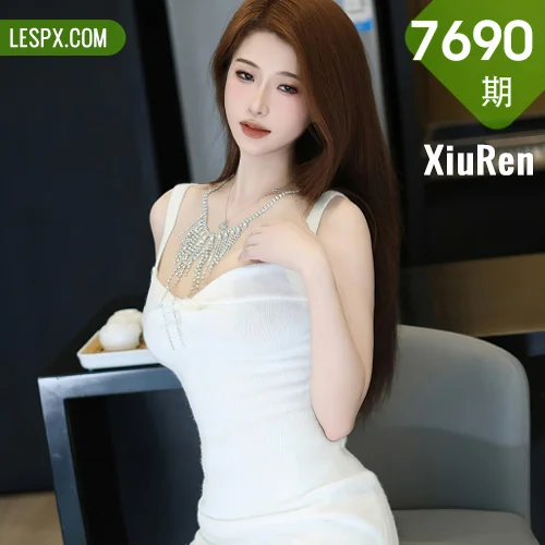 XiuRen 秀人 No.7690  月酱儿 首套写真连衣短裙3