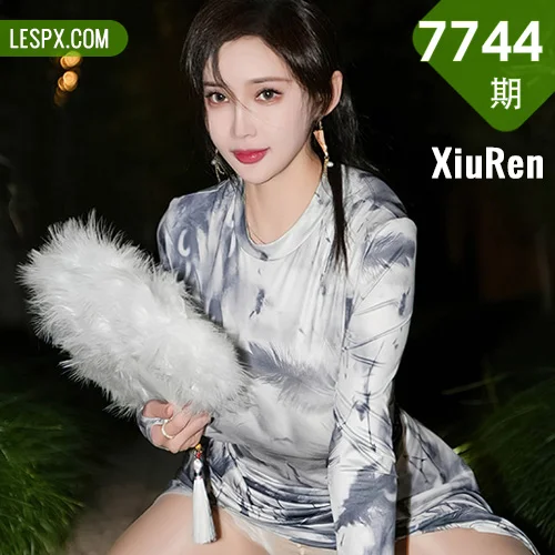 XiuRen 秀人 No.7744  Carol周妍希 户外旗袍服饰性感写真3